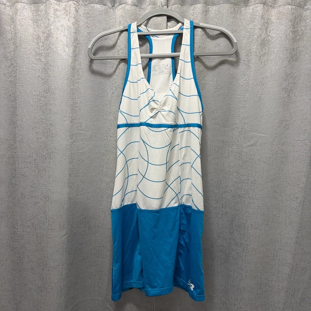 New Balance Blue and White workout dress‎ M